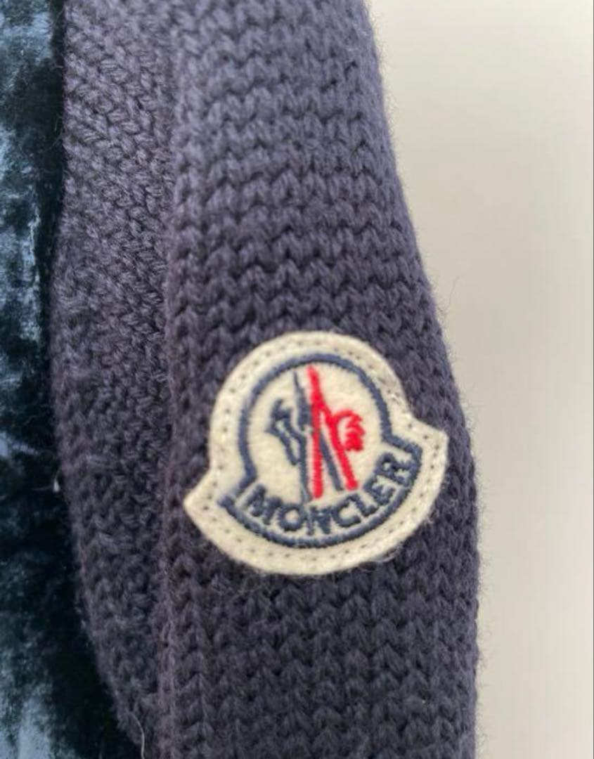 モンクレール　ダウンニット　ダウンジャケット