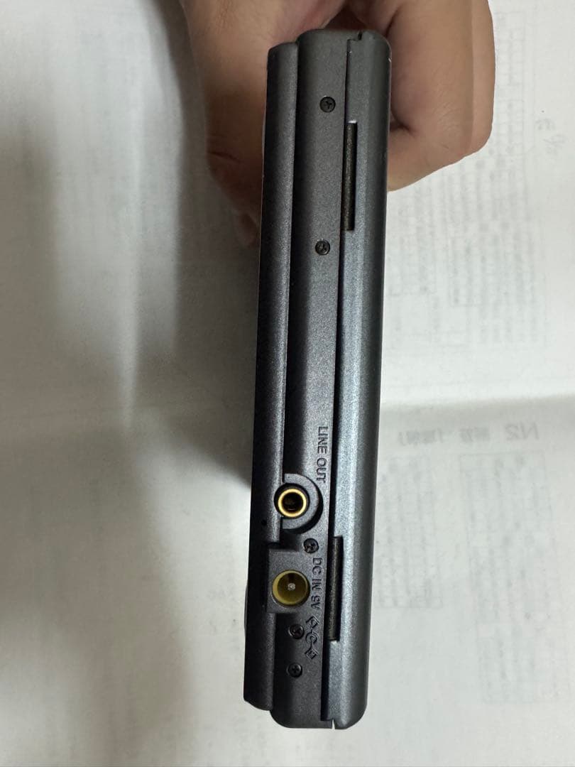 SONY Diskman D-303 ポータブルCDプレーヤー ケース付き