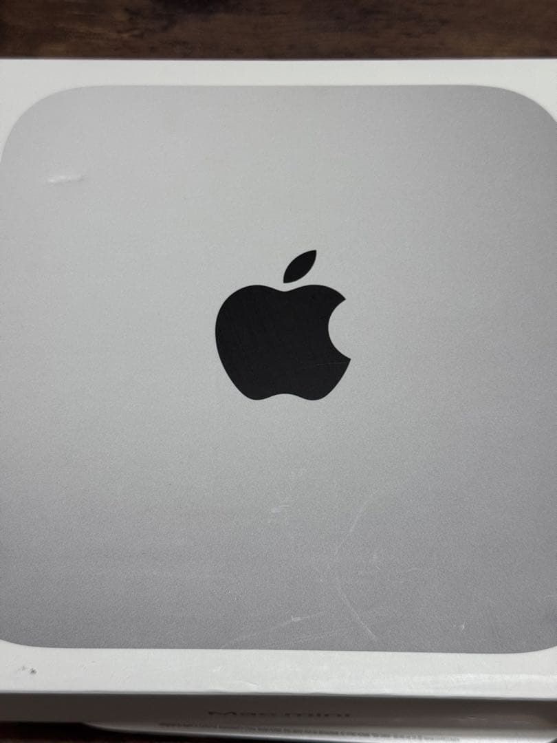 Apple Mac mini M2（2023年モデル）