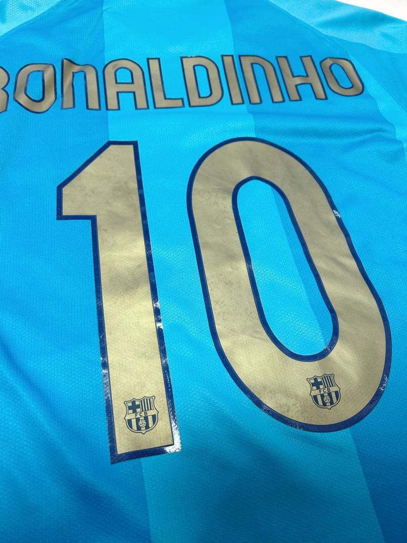 ナイキ　バルセロナ　ロナウジーニョ Ronaldinho ユニフォーム Mサイズ