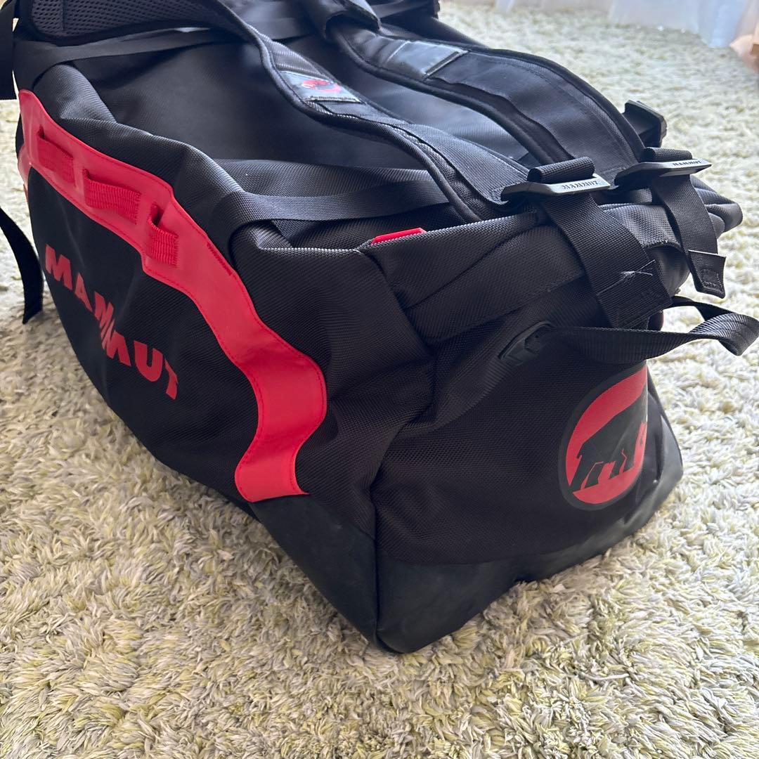 MAMMUT 大容量 リュック・バックパック CARGON60 黒/赤