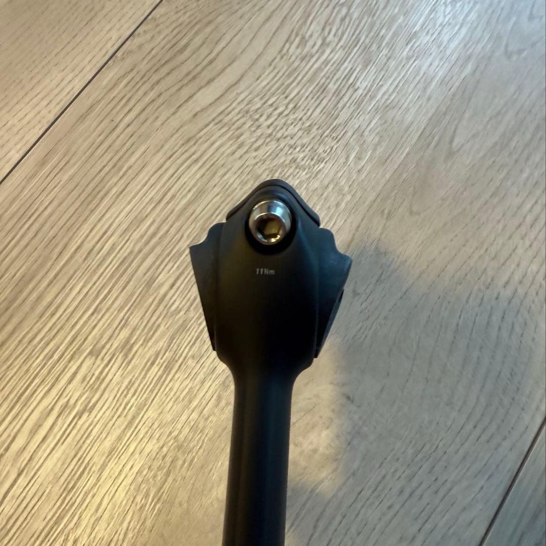 Trek Madone gen8シートポスト