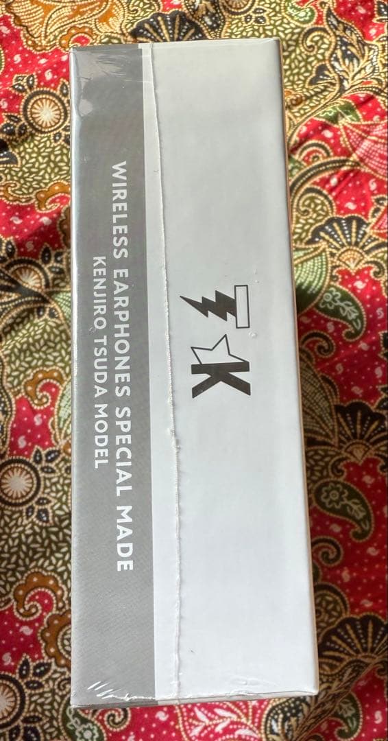 TRUE WIRELESS STEREO EARPHONES 『津田健次郎』