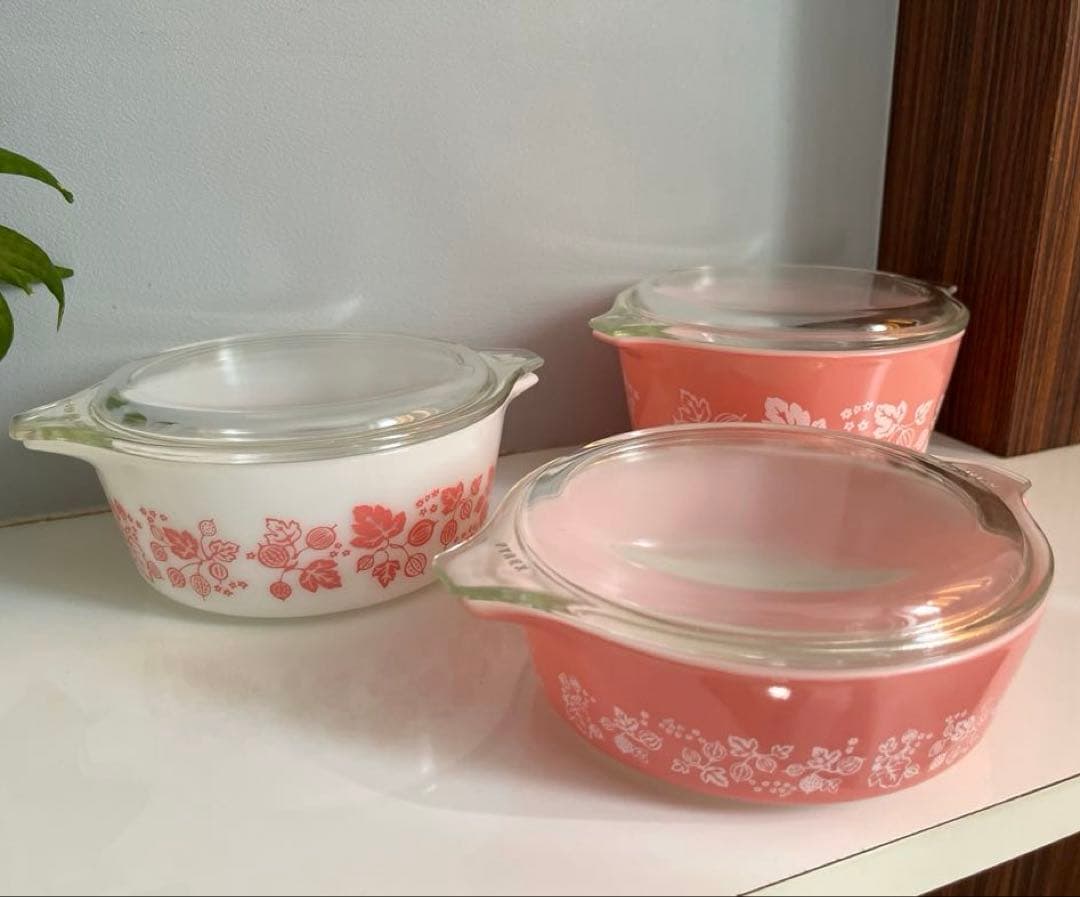 PYREX パイレックス　グースベリー　キャセロール3点　ピンク　耐熱ガラス