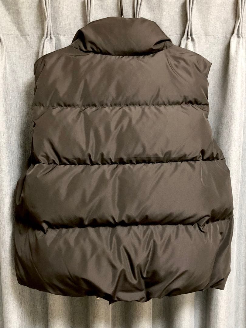 モス　SNIDEL スナイデル Sustaina ダウンベスト