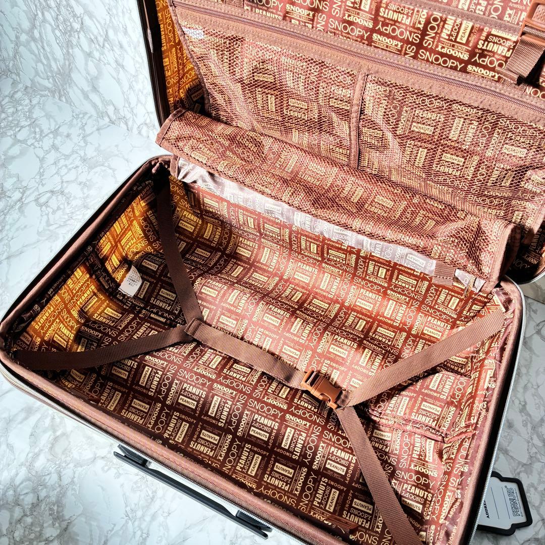 大人気★PEANUTS スヌーピー　キャリーケース Ｍ