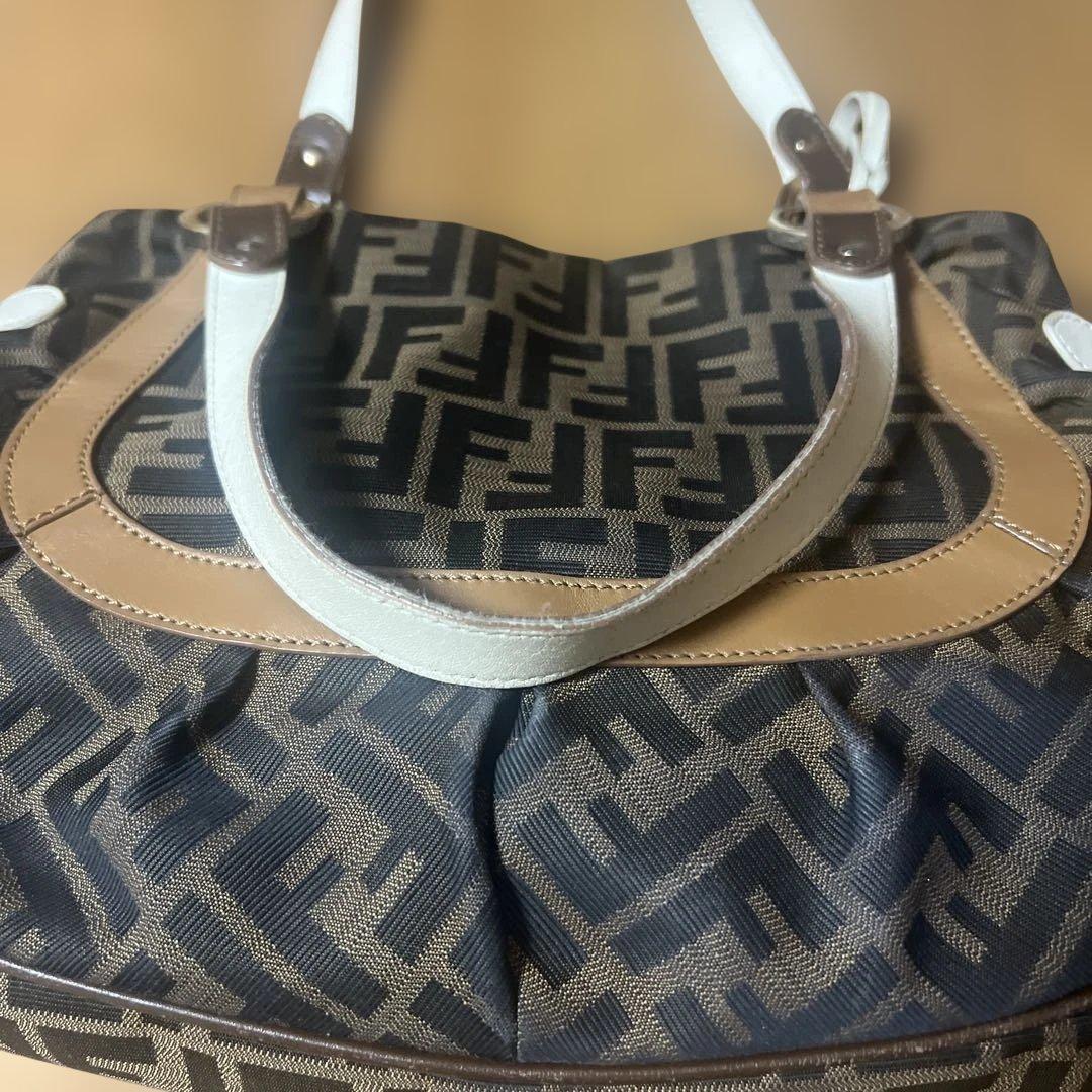 FENDI バッグ　ズッカ柄