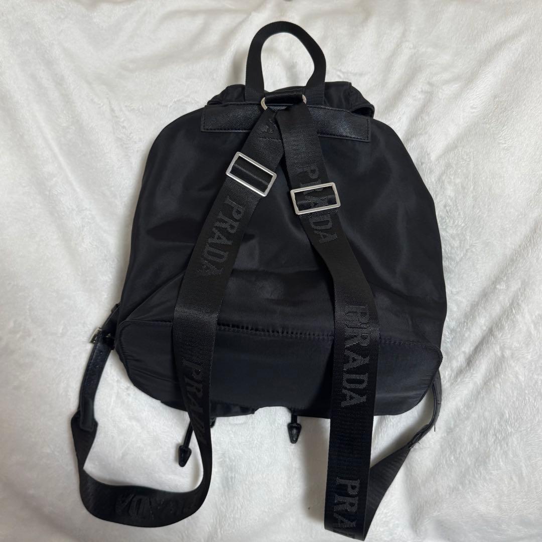 PRADA ナイロン リュック スモールサイズ