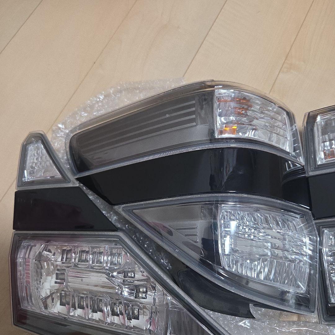 アルファード、ヴェルファイア20前期テールセット