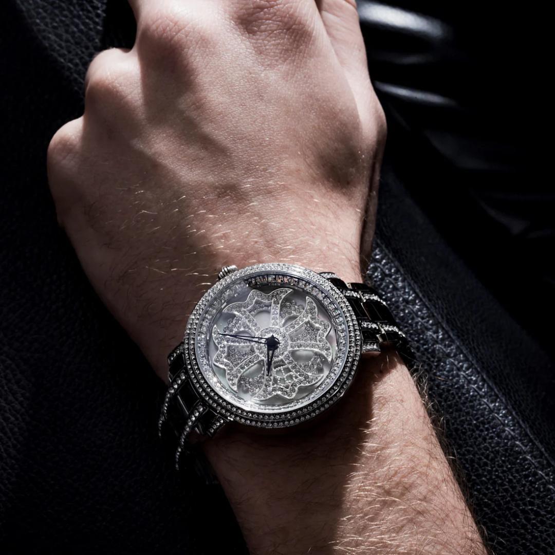 新品未使用 BRILLAMICO(ブリラミコ)腕時計 LILYシルバーメタリック