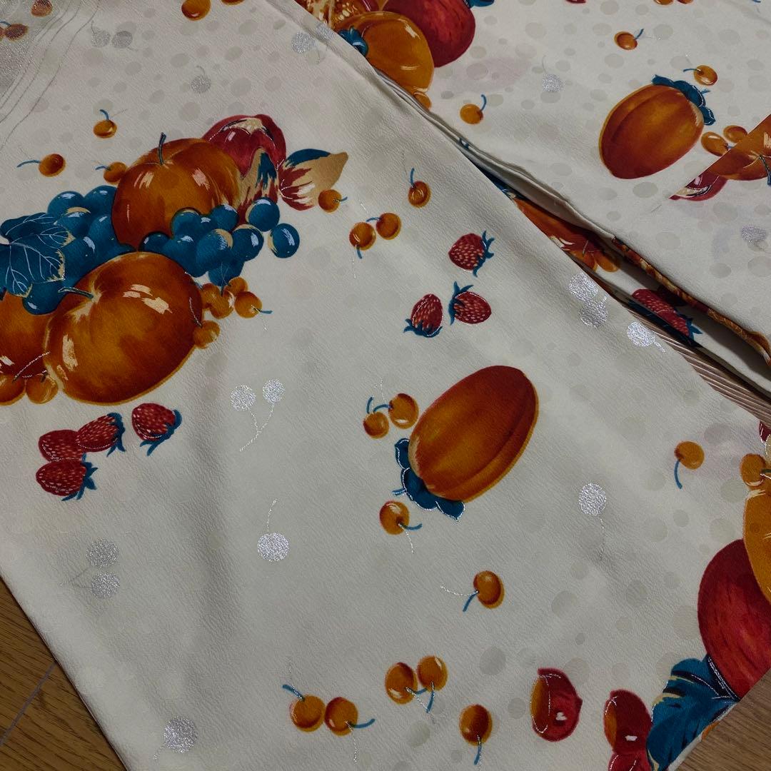 ち*ぬ様 モダンアンテナ　フルーツ柄　着物