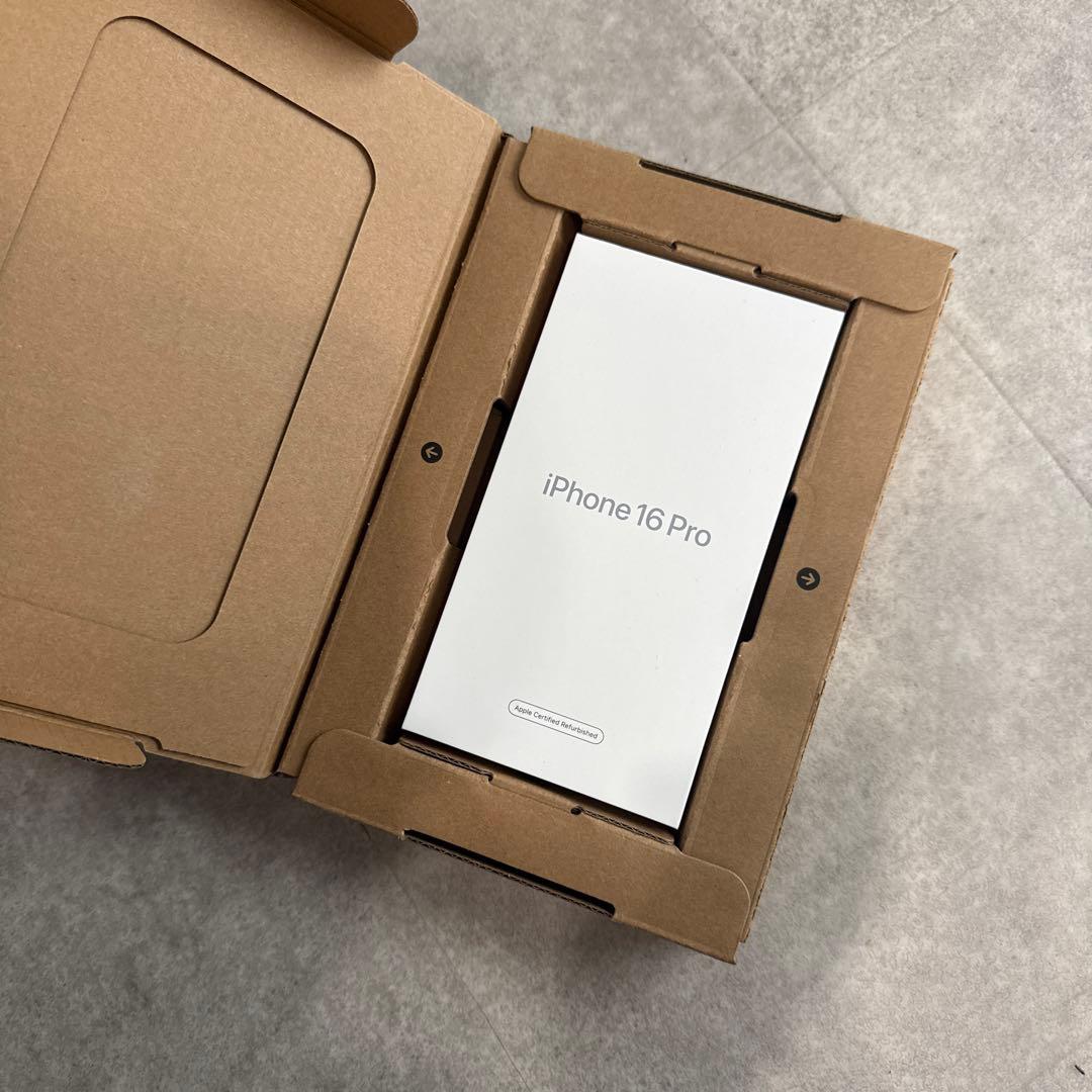 新品　iPhone 16 Pro 256GB デザートチタニウム