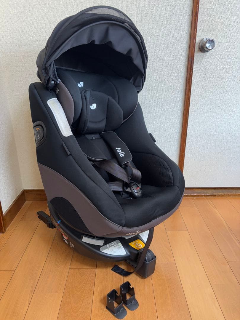 【Joie】ジョイー　アーク360°チャイルドシート　isofix回転式 新生児