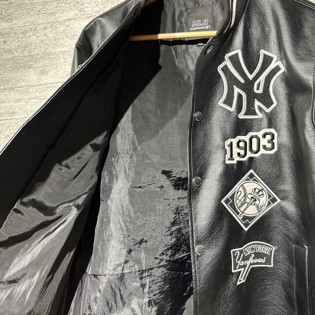 MLB ヤンキース　スタジャン　ジャケット　ブラック　105