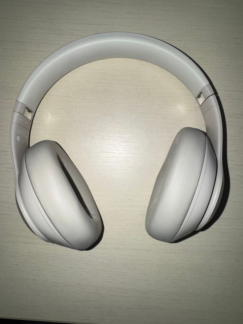 Beats Studio Pro-ベージュ