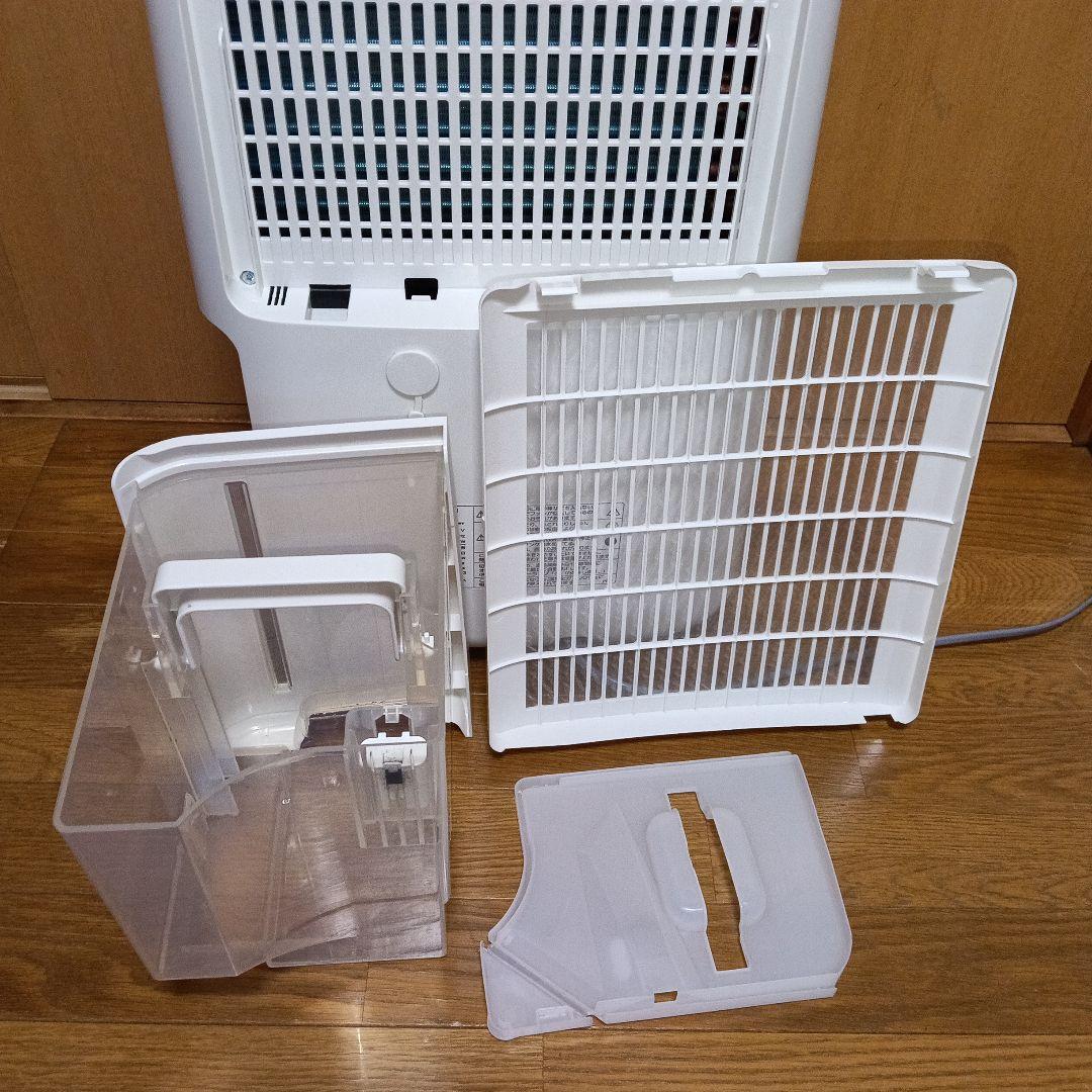 SHARP【極美品】　衣類乾燥除湿機。