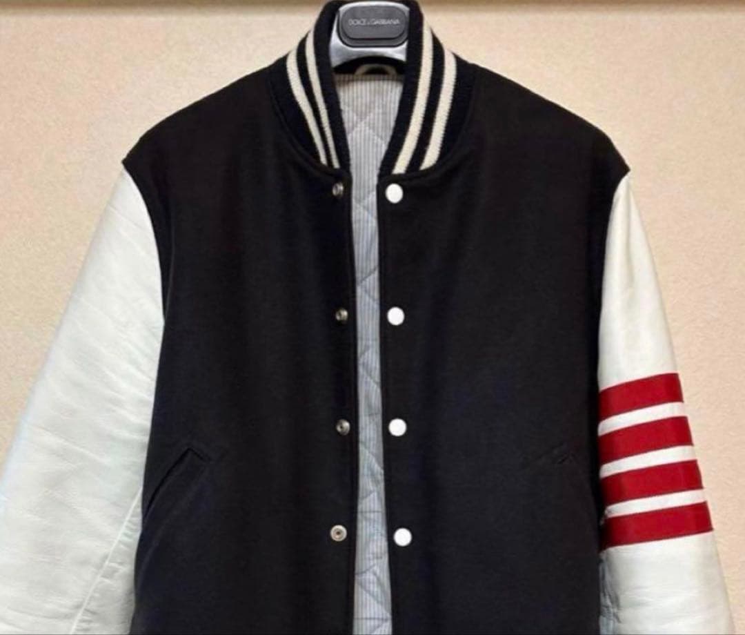 早い者勝ち！トムブラウン　4BAR 中綿　スタジャン　0