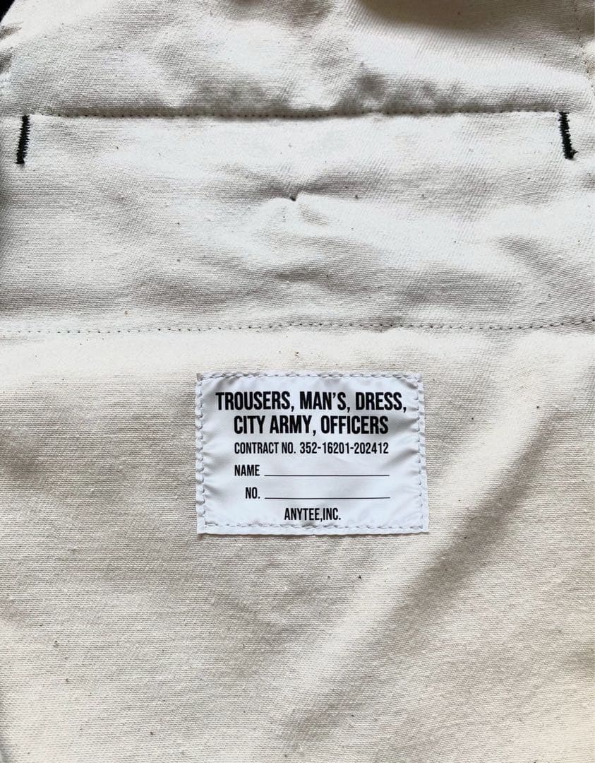 ろ*く様 【新品】anytee classics オフィサー パンツ ウールギャ