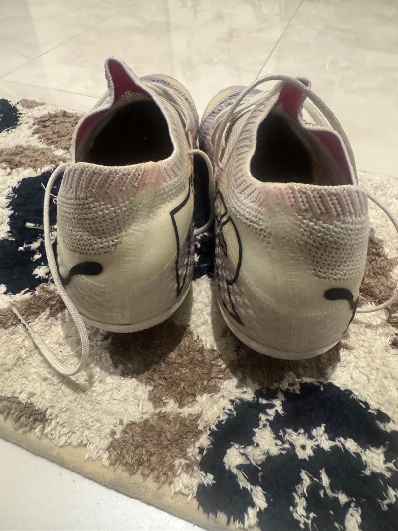 プーマ　スパイク　フューチャー　27センチ