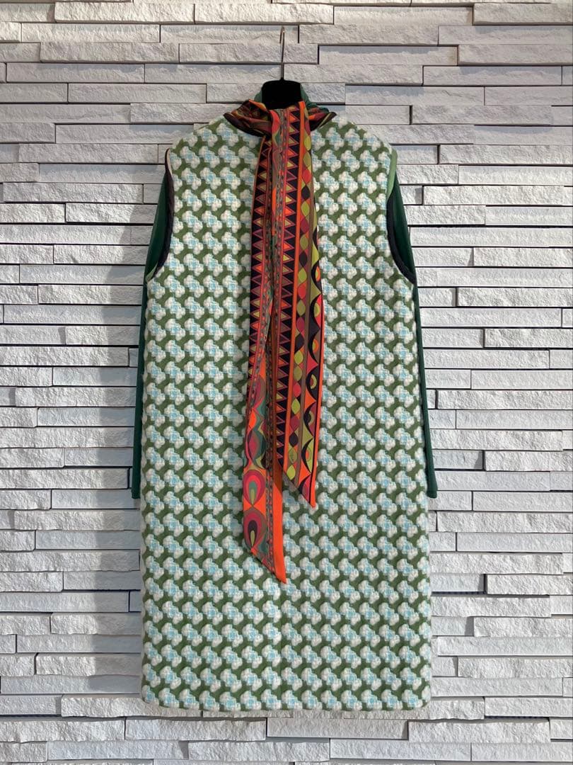 新品☆定価¥91,300 エミリオ プッチ スカーフ付 タートル カットソー M