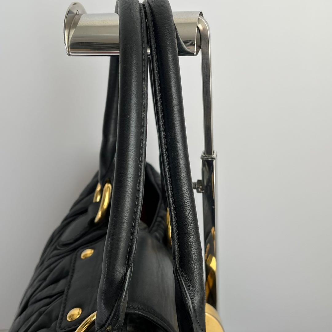 ✨極美品✨　MIUMIU マテラッセル　トートバッグ　レザー　黒　ターンロック