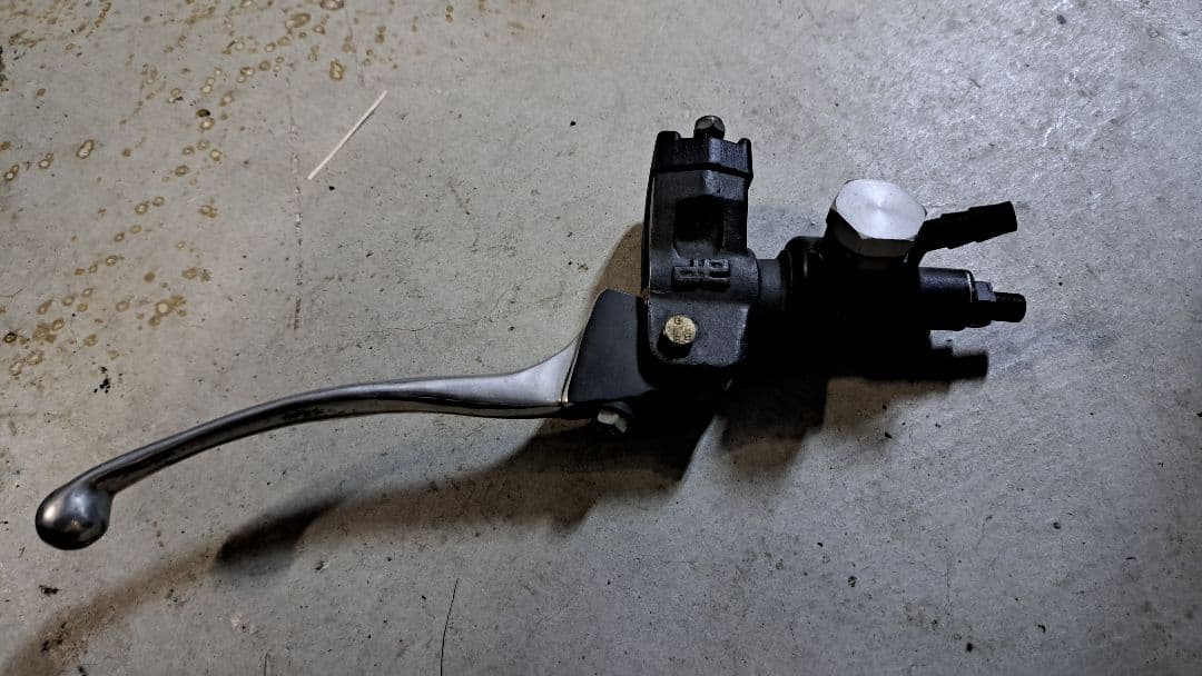 ap ロッキード　マスターシリンダー