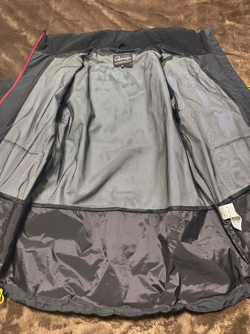 がまかつ　フィッシングレインスーツ GM3658