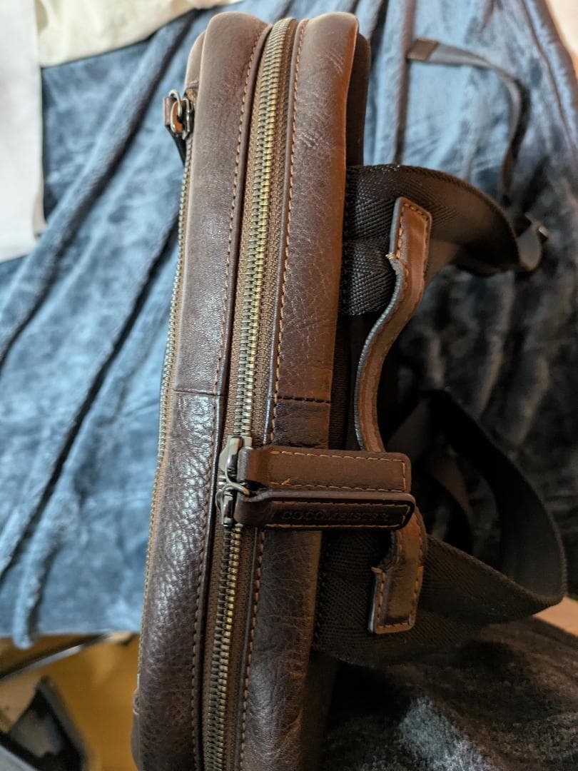 ココマイスター　ダーリントン・バックパックスリム 　ダークブラウン