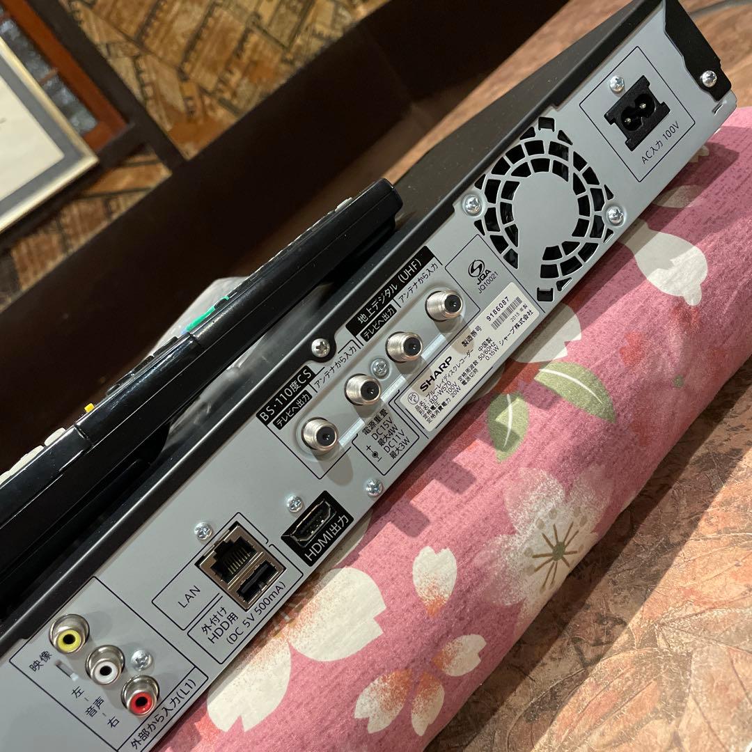 シャープ BD-W570 12倍録 1000GB換装！純正リモ等フル装備 完動品