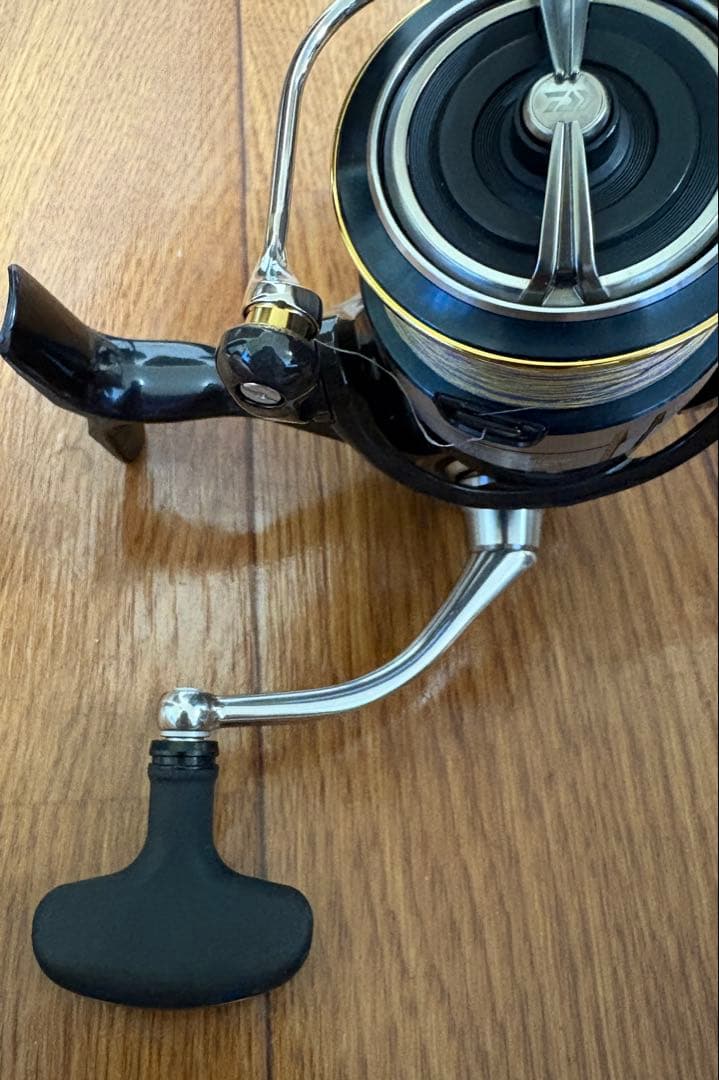 DAIWA ダイワ スピニングリール 19 セルテート LT3000-CXH
