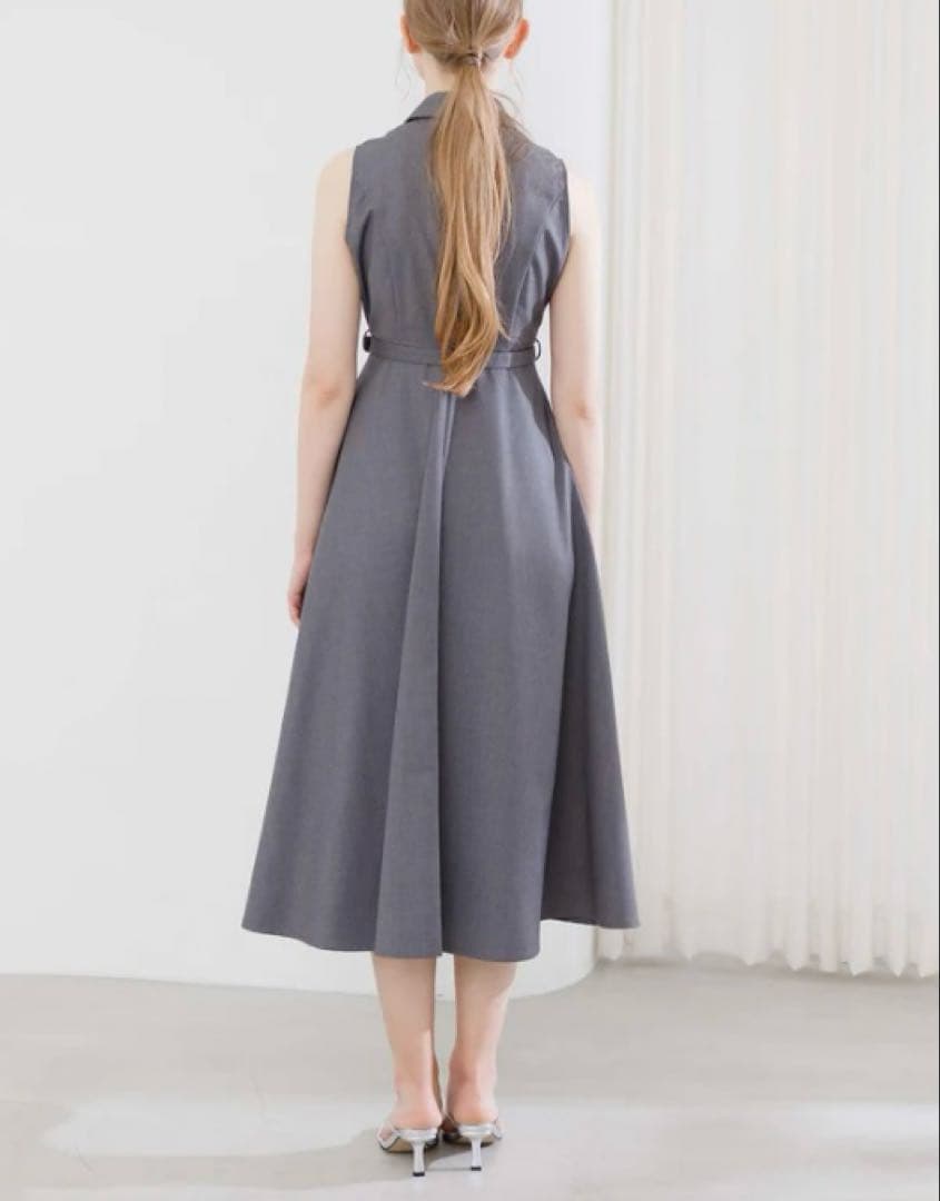 m*o様 ノースリーブフレアベルトワンピース lalune