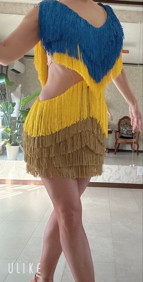 社交ダンス　フリンジ　ラテンドレス　ブルー✖️イエロー✖️ゴールド Ｍ