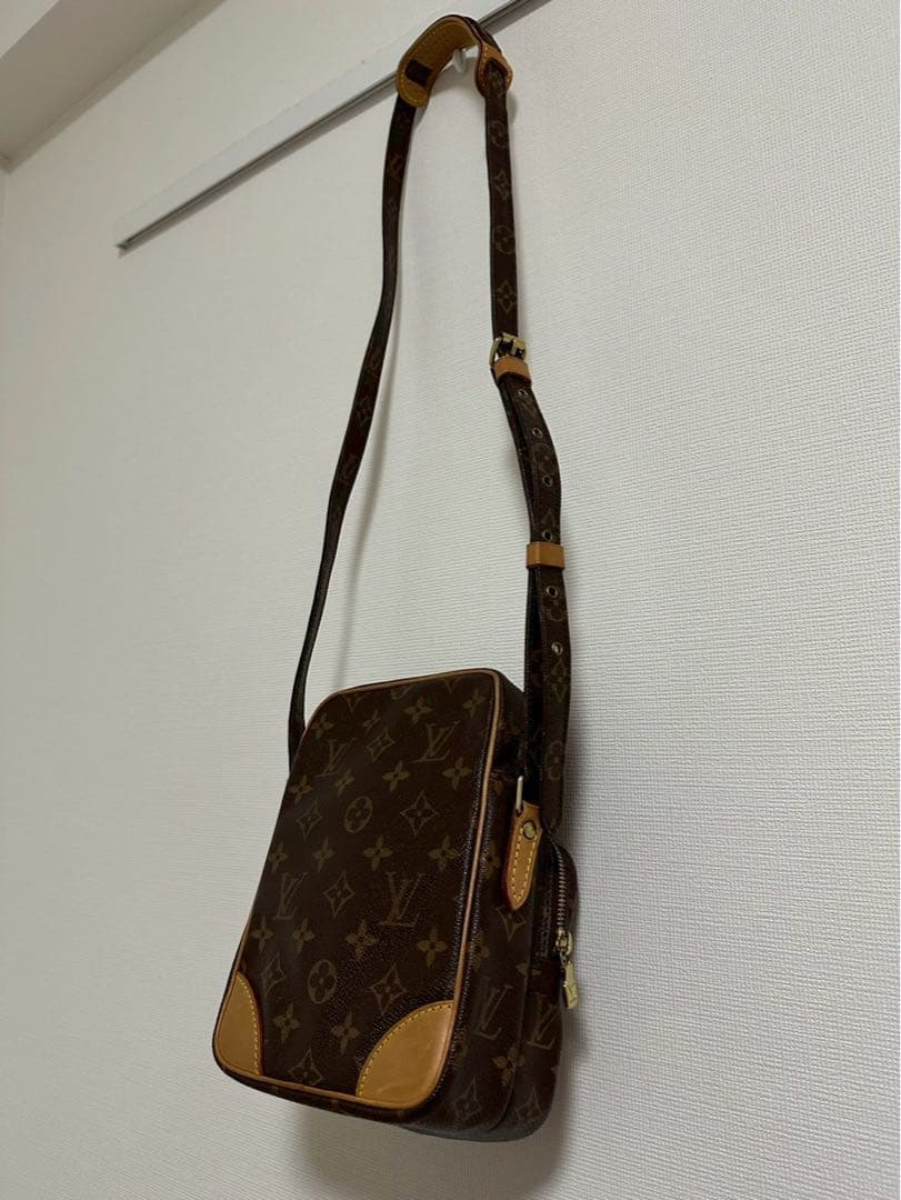 Louis Vuitton モノグラム アマゾン　M45236