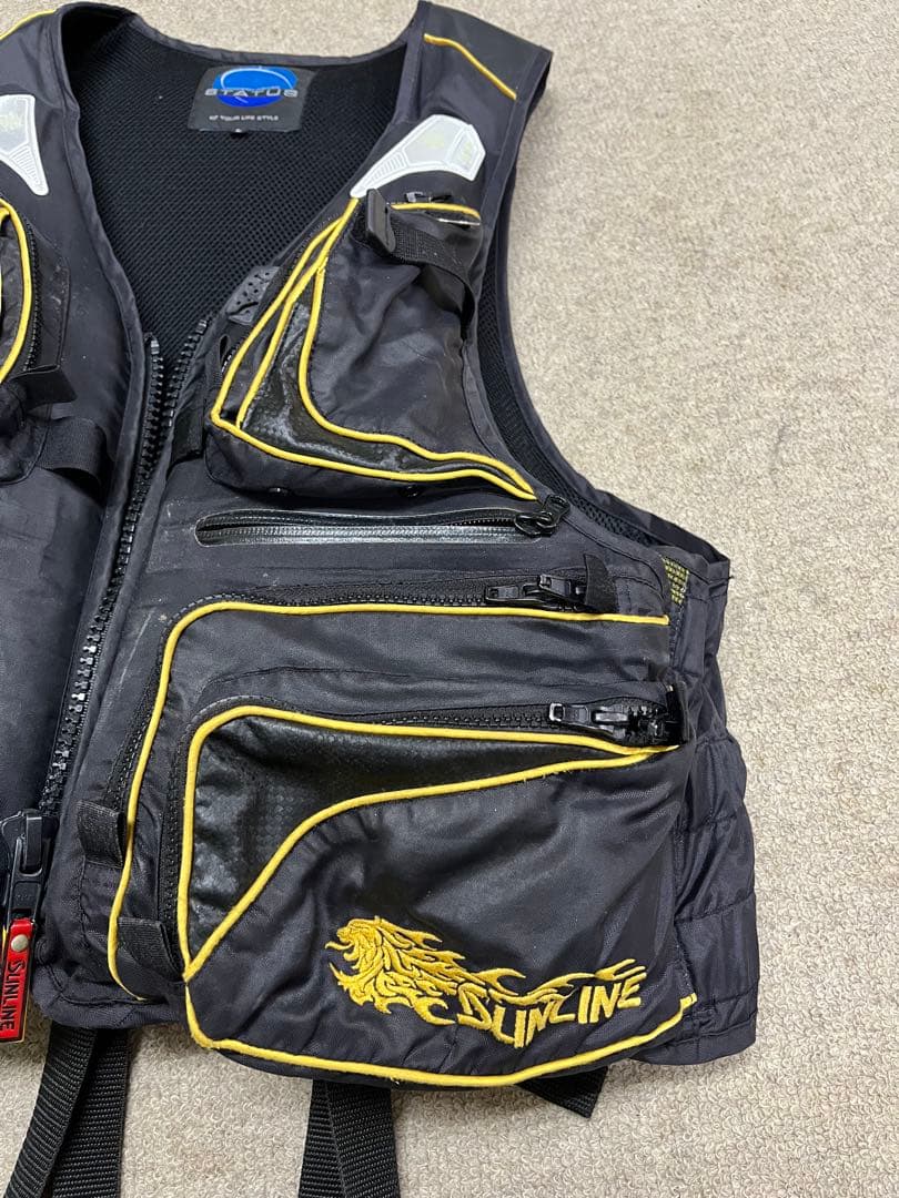 サンライン スペシャリストモデル ライフジャケット釣武者❗️