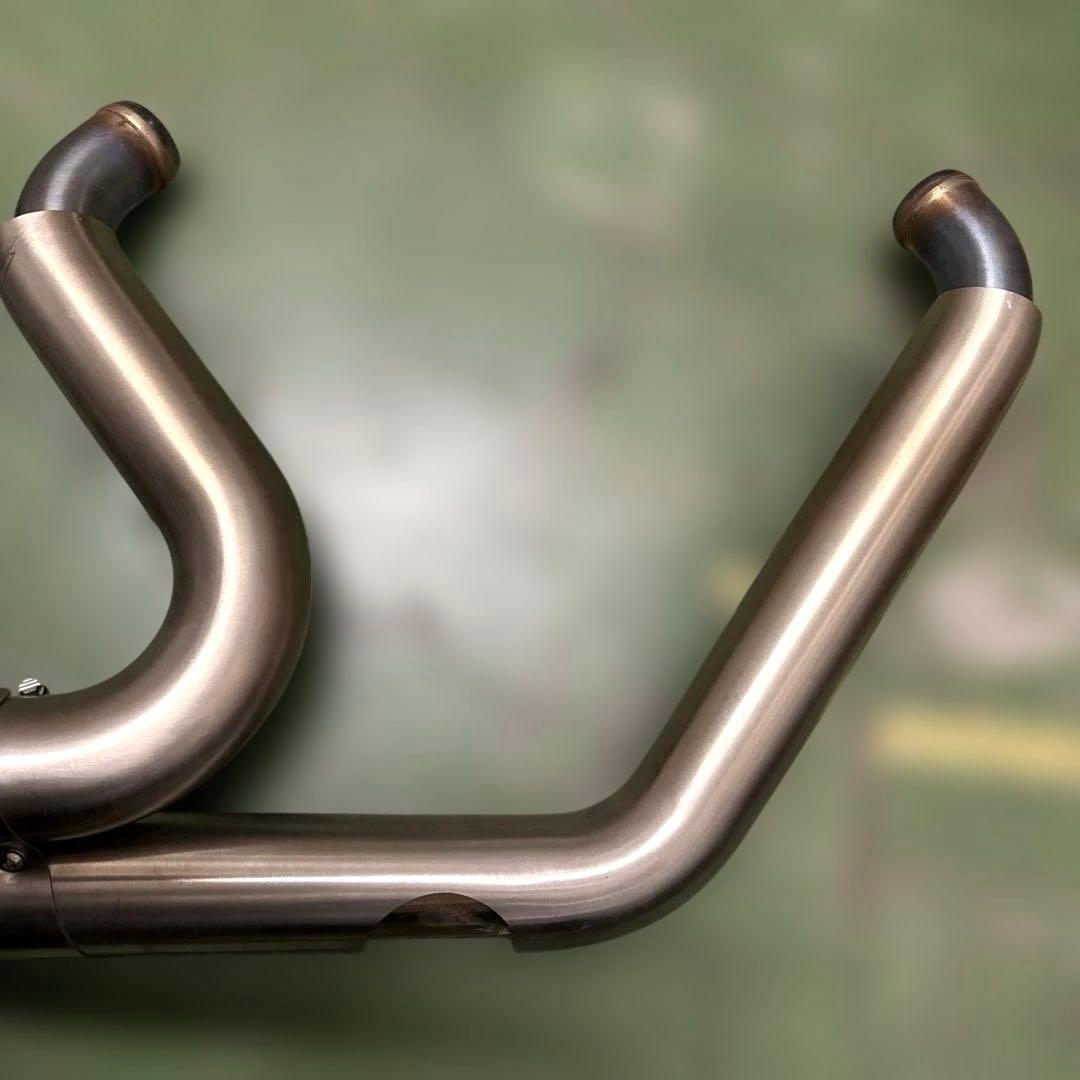 ヒロユキ　ジキル＆ハイド マフラー2024 年ローライダーST