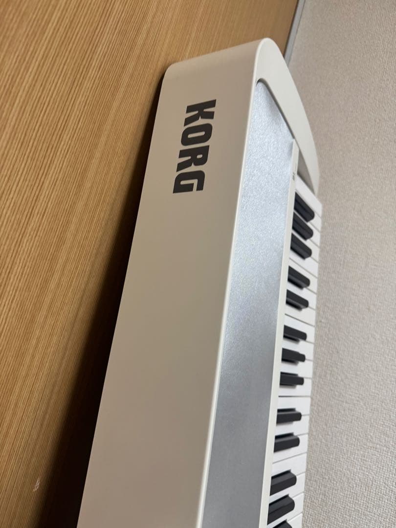 KORG コルグ　電子ピアノ　デジタルピアノ　88鍵盤　B1 2017年製