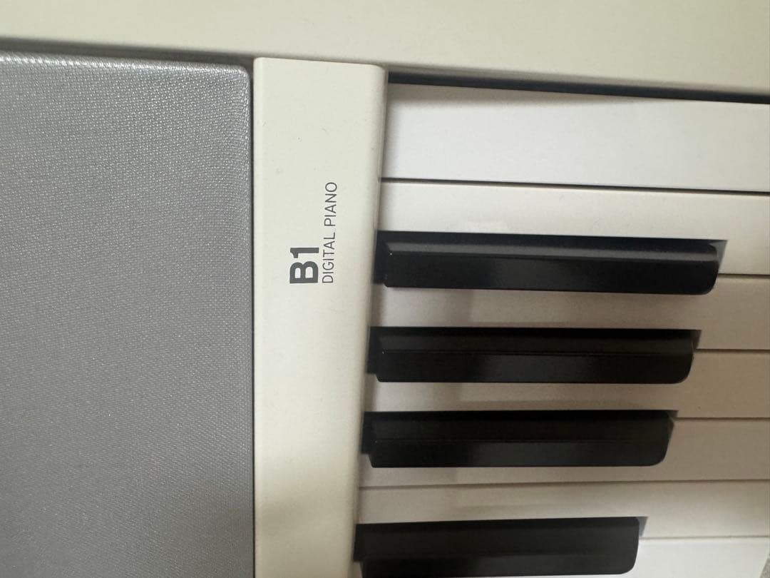 KORG コルグ　電子ピアノ　デジタルピアノ　88鍵盤　B1 2017年製