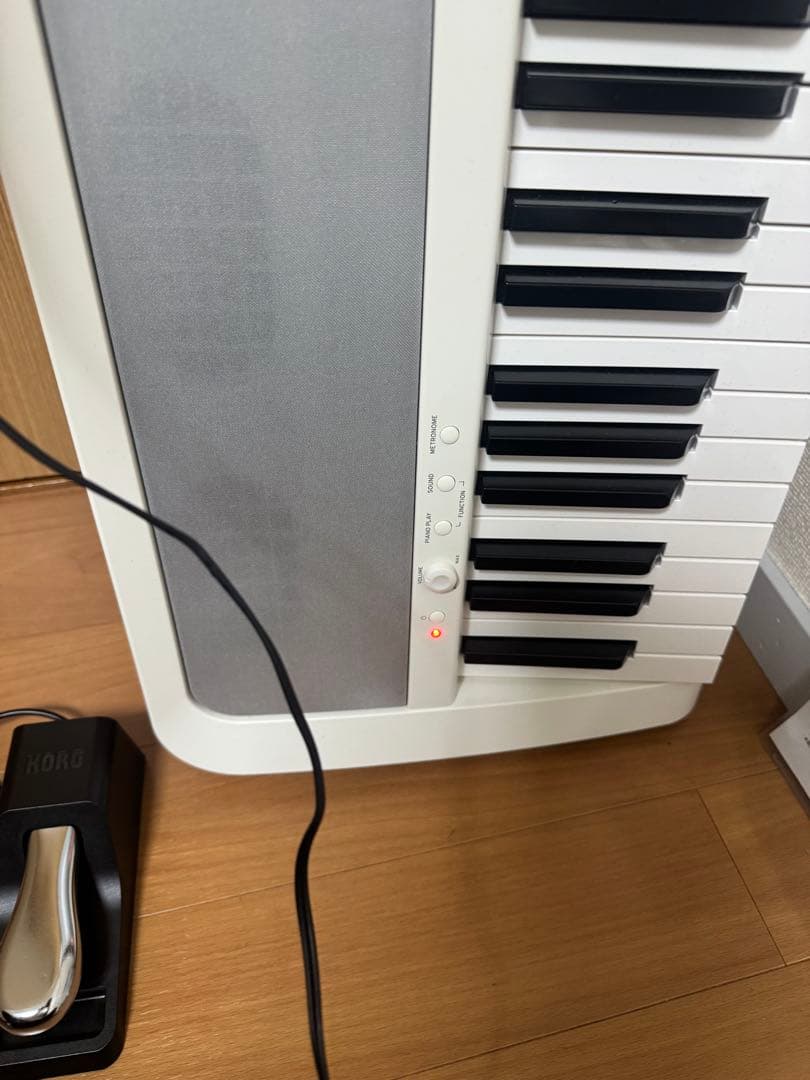 KORG コルグ　電子ピアノ　デジタルピアノ　88鍵盤　B1 2017年製