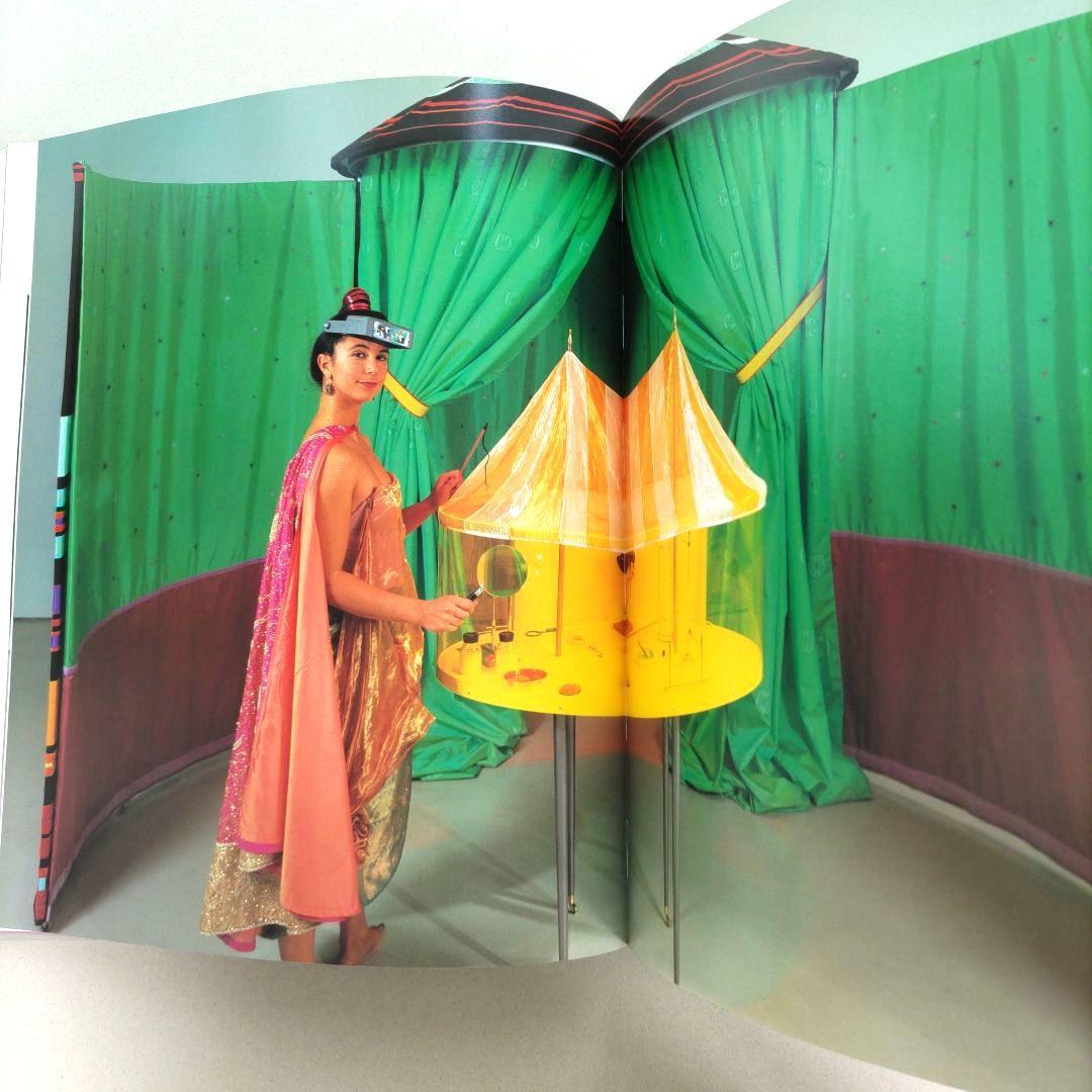 NEW MATERIAL AS NEW MEDIA/アートブック 作品集 洋書