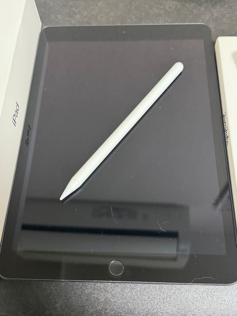 iPad第7世代本体 32GB スペースグレー Pencil付き