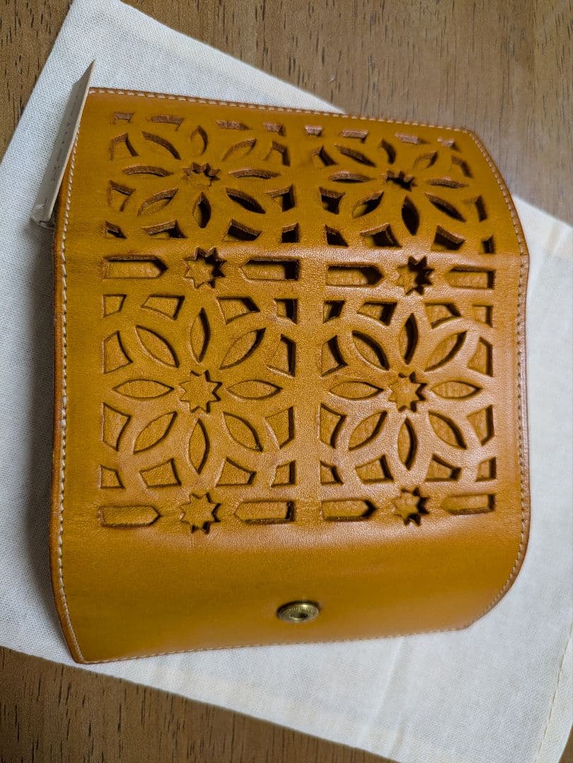 【未使用】genten カットワーク キーケース