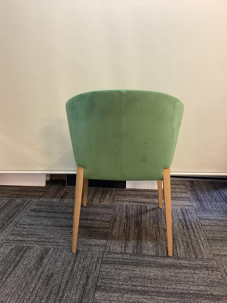 最後の１脚　arflex　アルフレックス　FLUTE　フルーテ　グリーン系　B