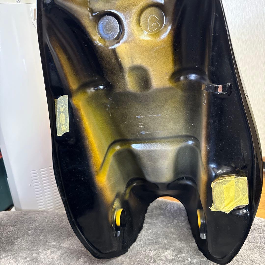ニッキー　kawasaki ゼファー750 ガソリンタンク　イエローボール