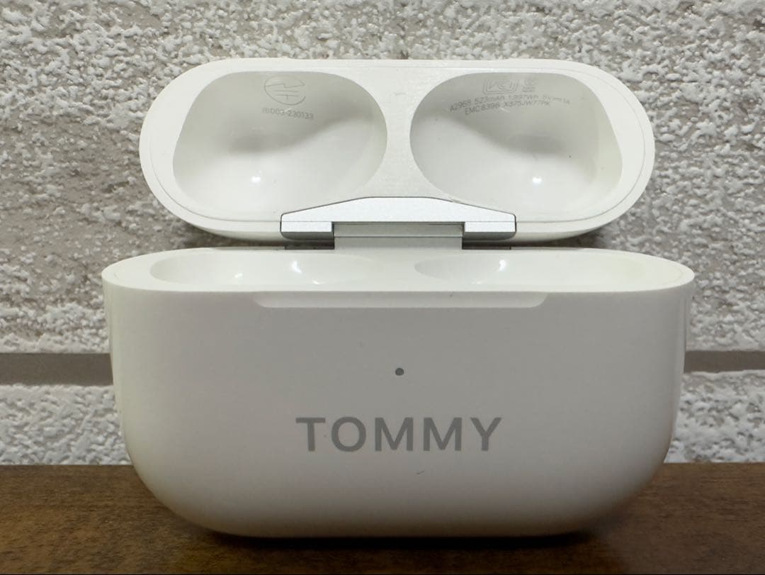 AirPodsPro2 USB-Cタイプ 刻印入りケース付き