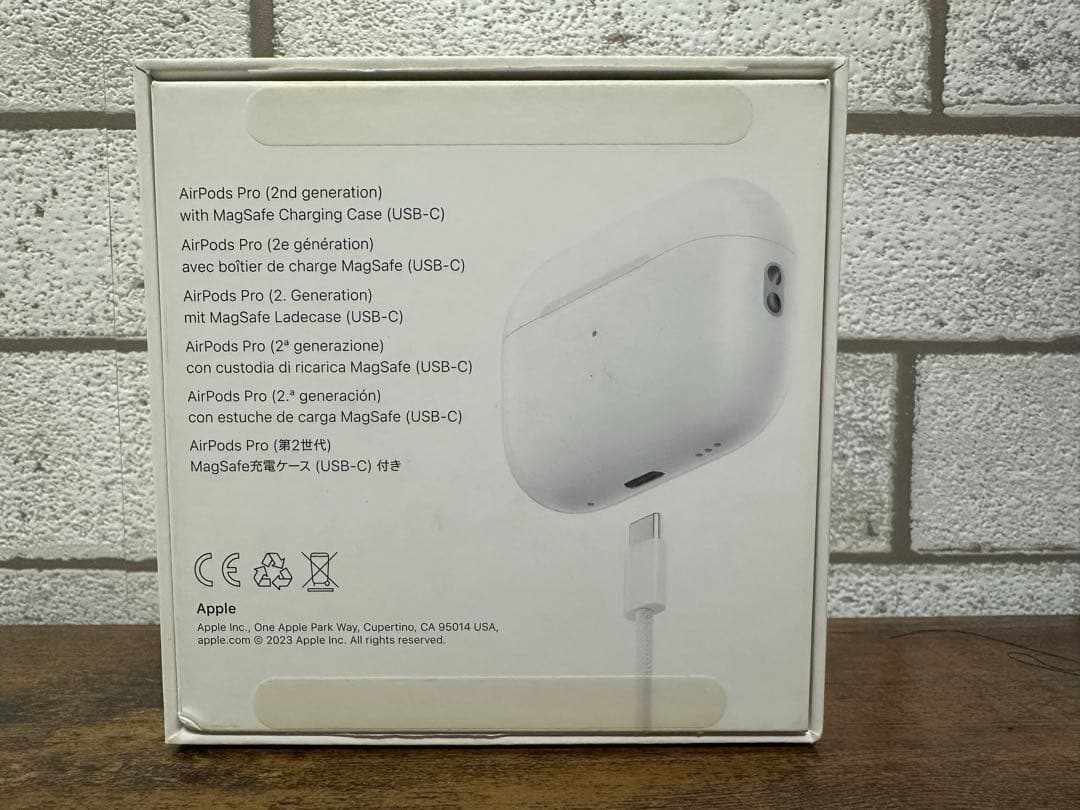 AirPodsPro2 USB-Cタイプ 刻印入りケース付き
