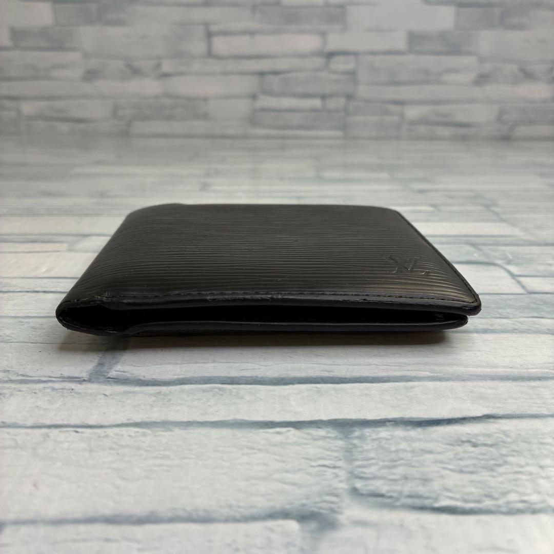 美品　60 LOUIS VUITTON ルイヴィトン　エピ　二つ折り財布