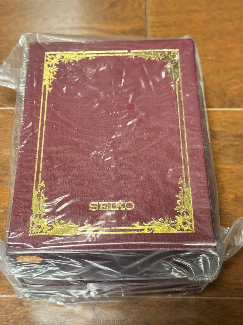 SEIKO✖️葬送のフリーレン　コラボウォッチ　新品未開封2000本限定　Mサイズ