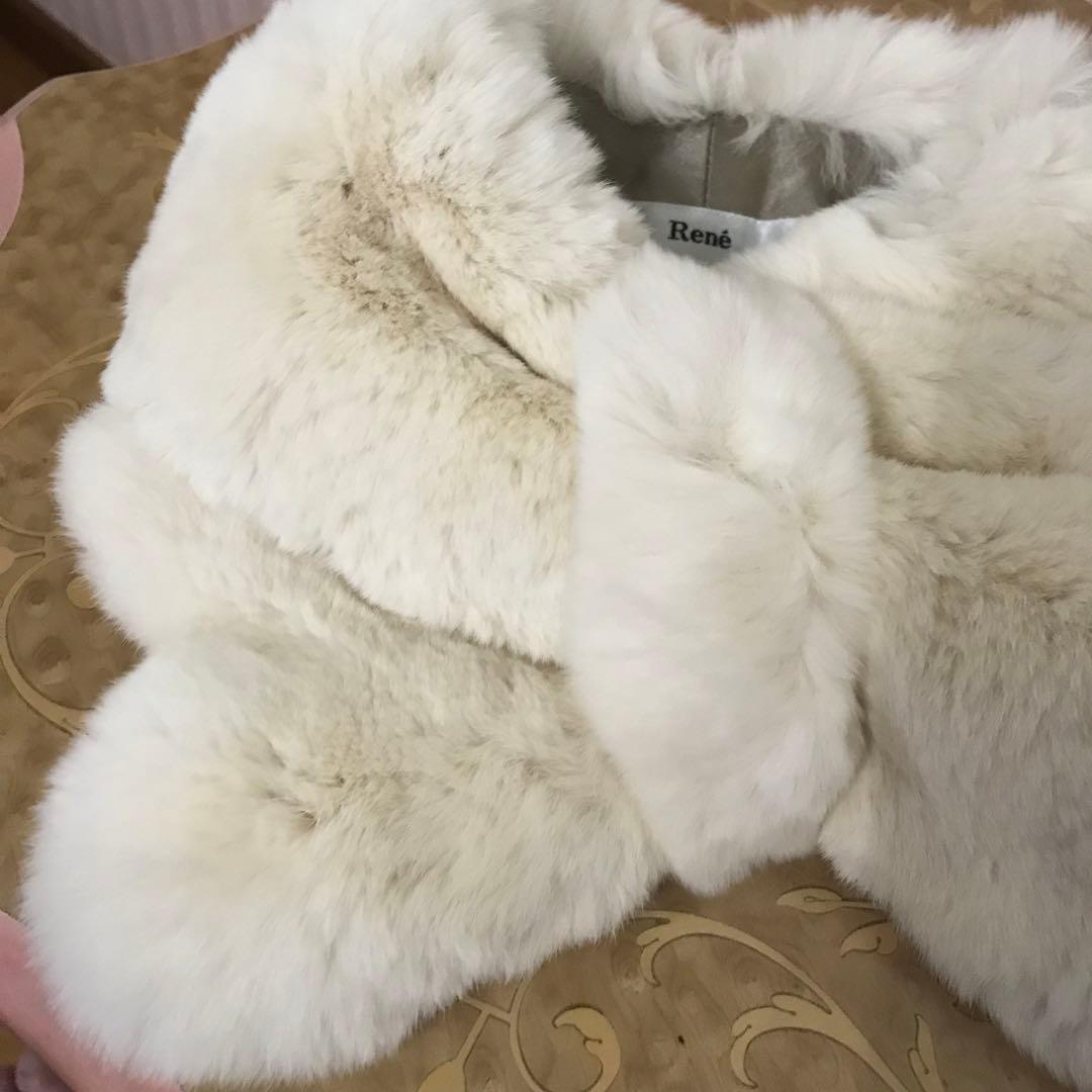 René レッキスファー マフラー