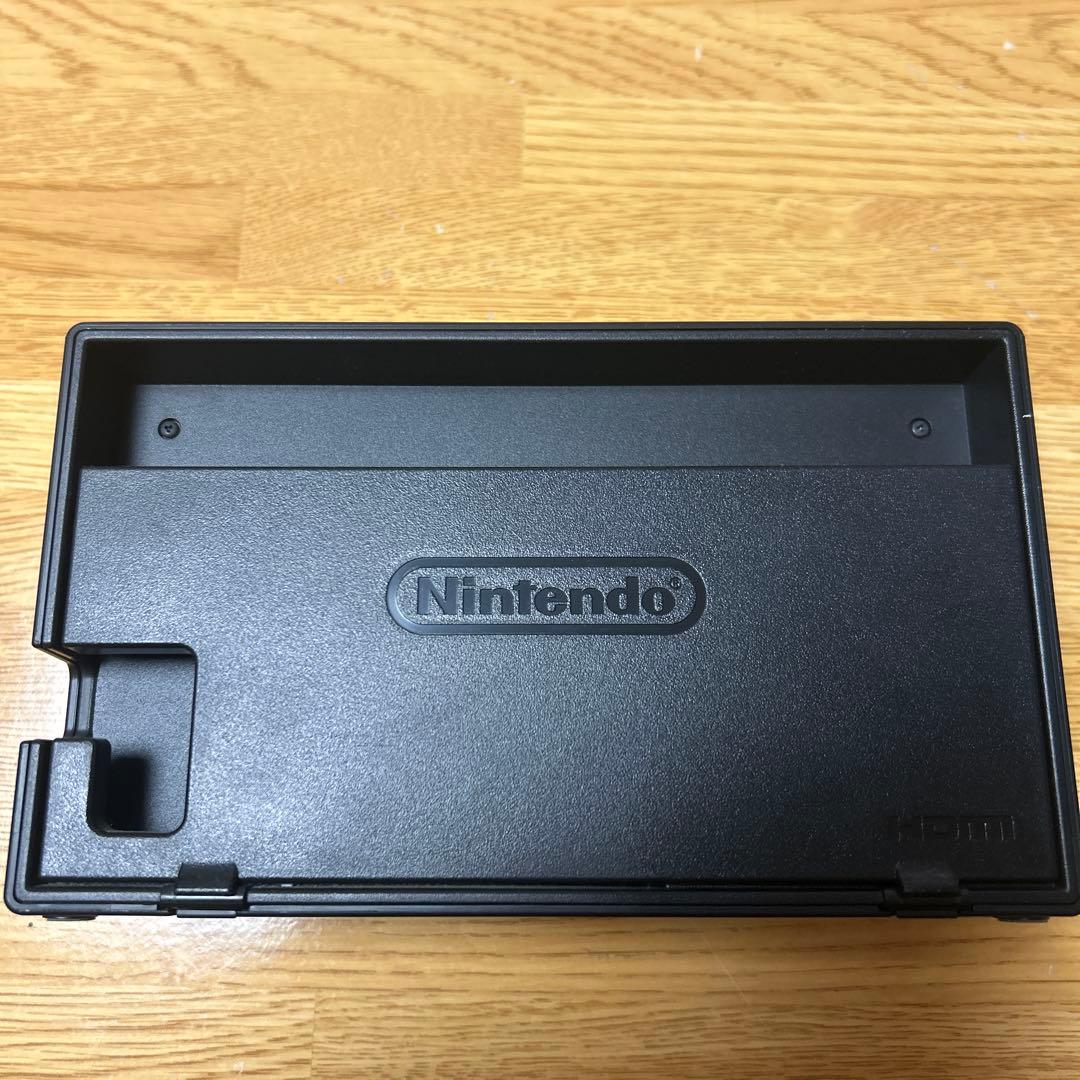 Nintendo Switch 本体 赤・青 Joy-Con付き