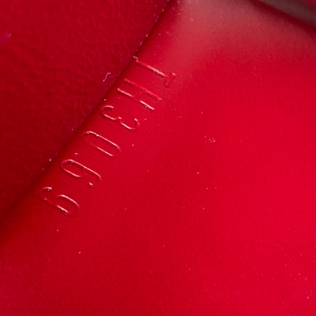 【極美品】ルイヴィトン モノグラムヴェルニ ミュルテュクレ4 ポムダムール